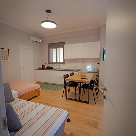 Get Comfy Sarandë