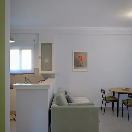 Get Comfy * Sarandë