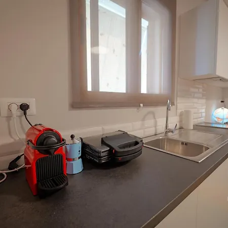 Get Comfy * Sarandë