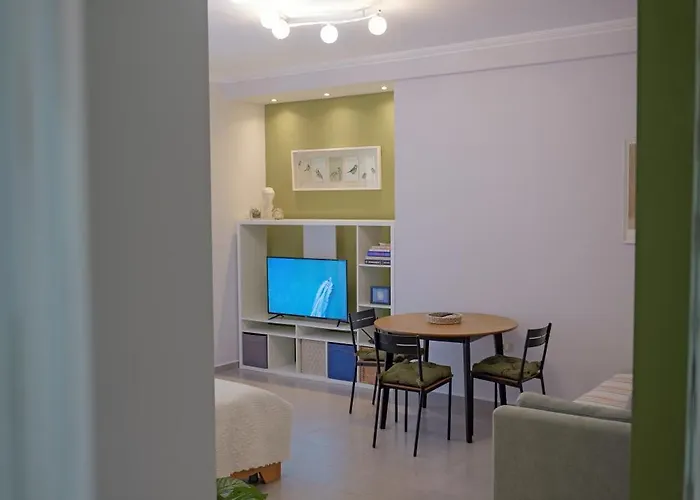 Get Comfy * Sarandë