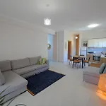 Get Comfy Sarandë
