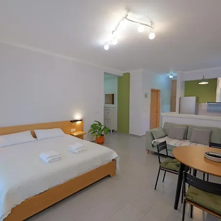 Get Comfy Appartement Sarandë