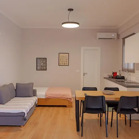 Get Comfy Apartman
