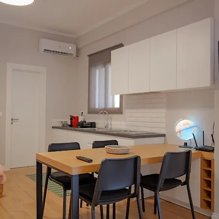 Get Comfy * Sarandë