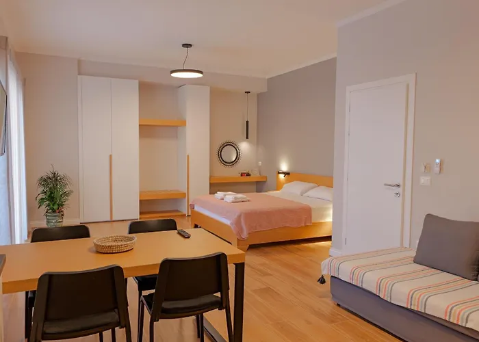 Apartment Get Comfy *