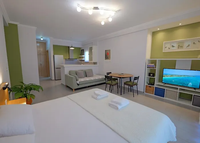 Get Comfy * Sarandë