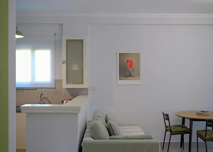 Get Comfy * Sarandë