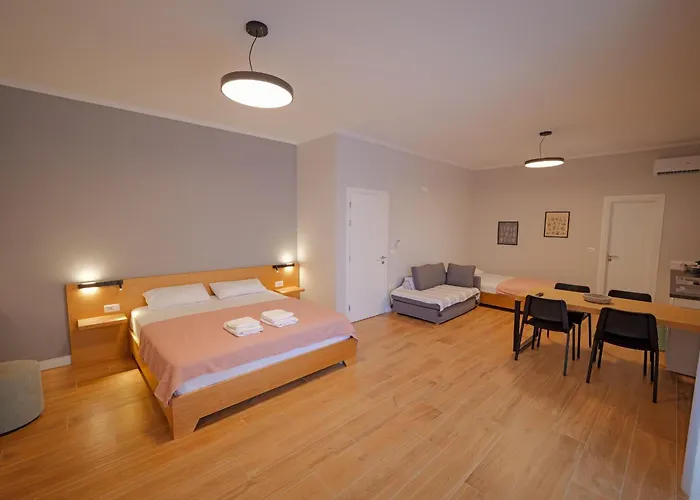 Get Comfy Apartment Sarandë